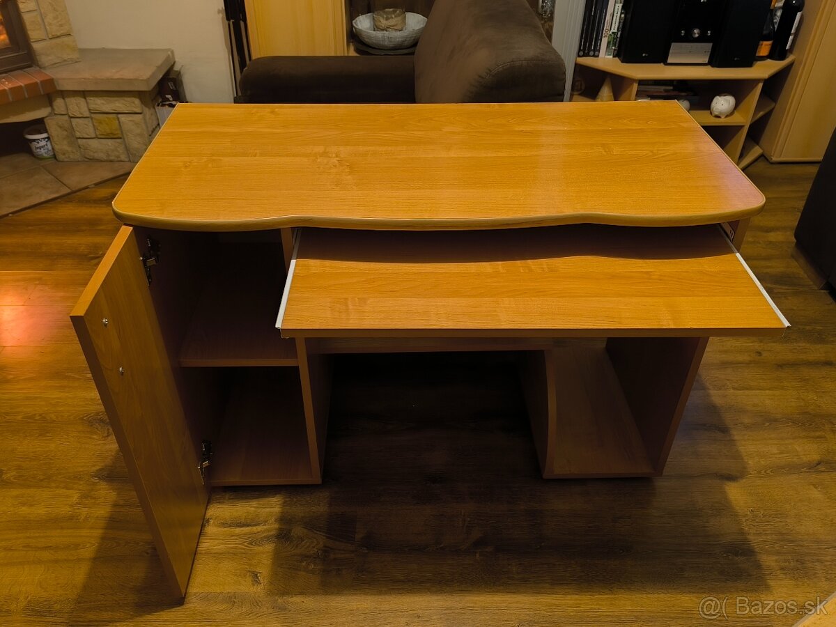 Predám pisaci stôl - 2