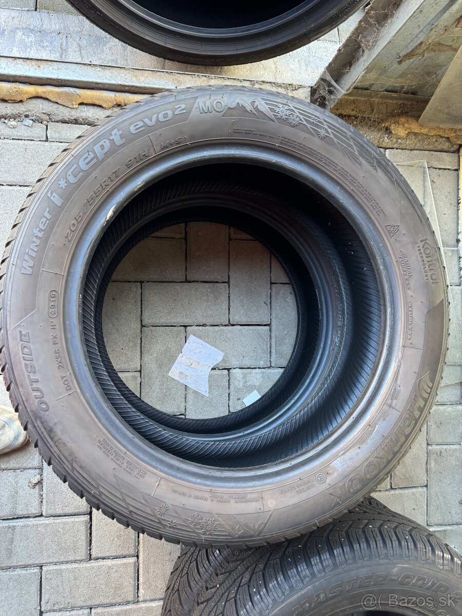 205/55R17 Hankook - 2