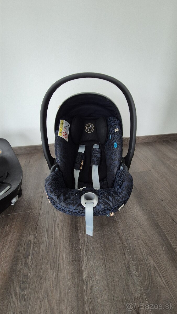 Cybex autosedacka vajicko + isofix otocna zakladna - 2