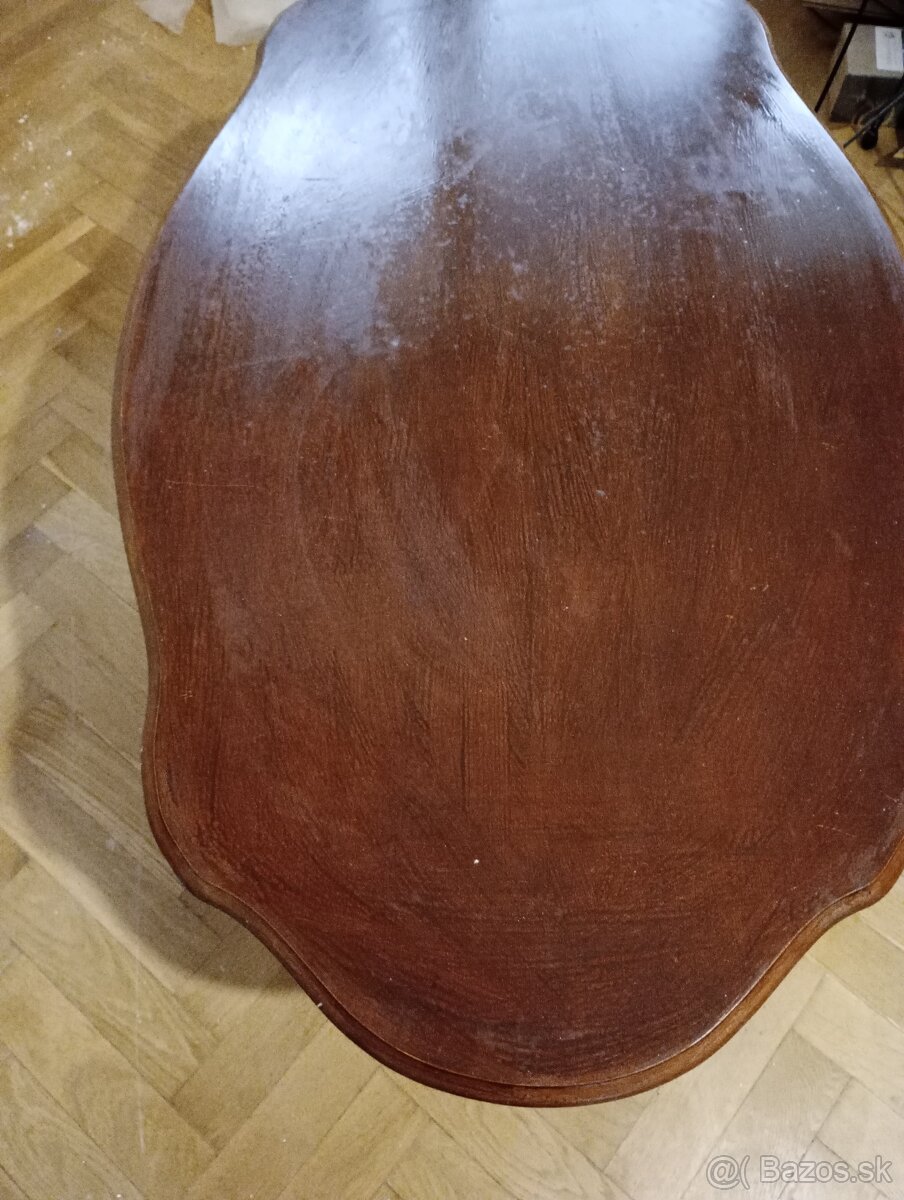 Taliansky stolík - 2