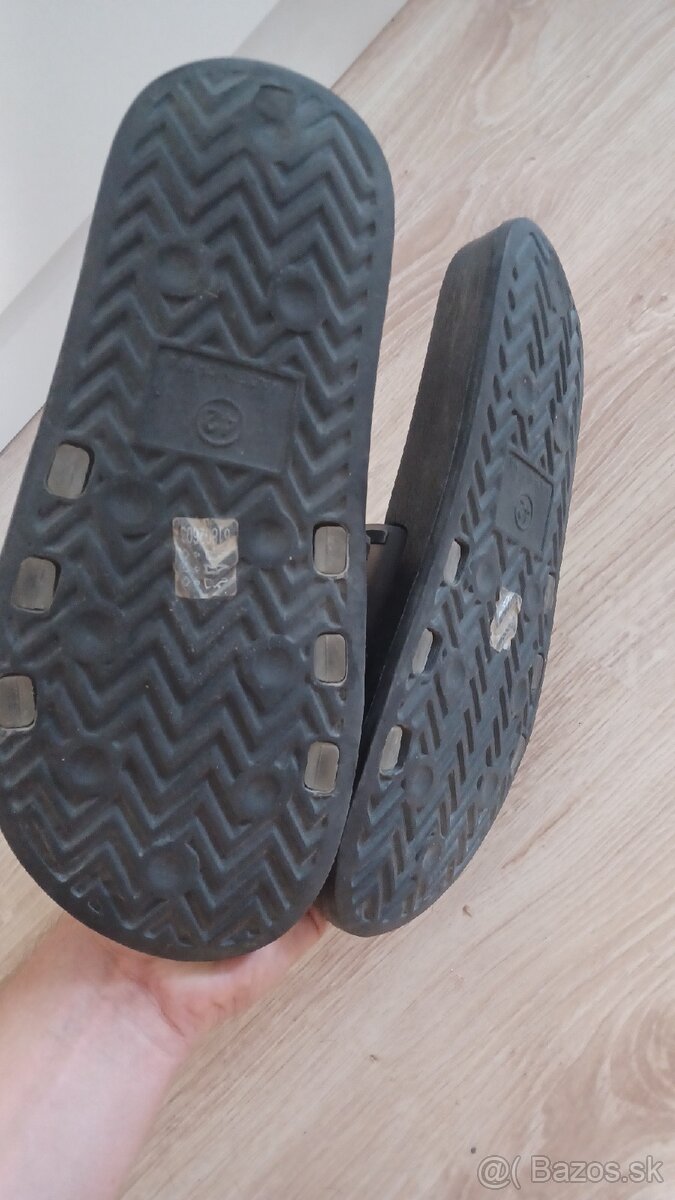 Pánske slapky Marvel 42 veľkosť - 2