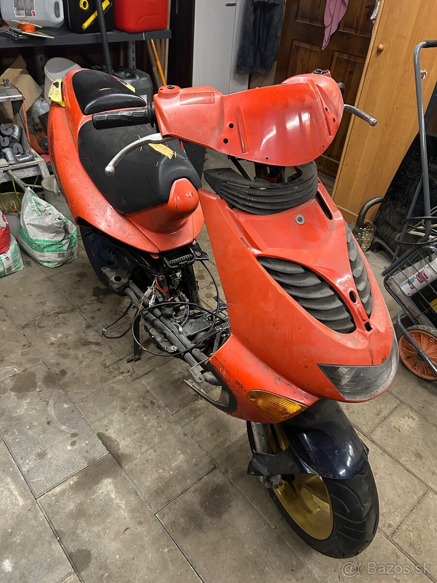 Aprilia SR 50 Di-tech - 2