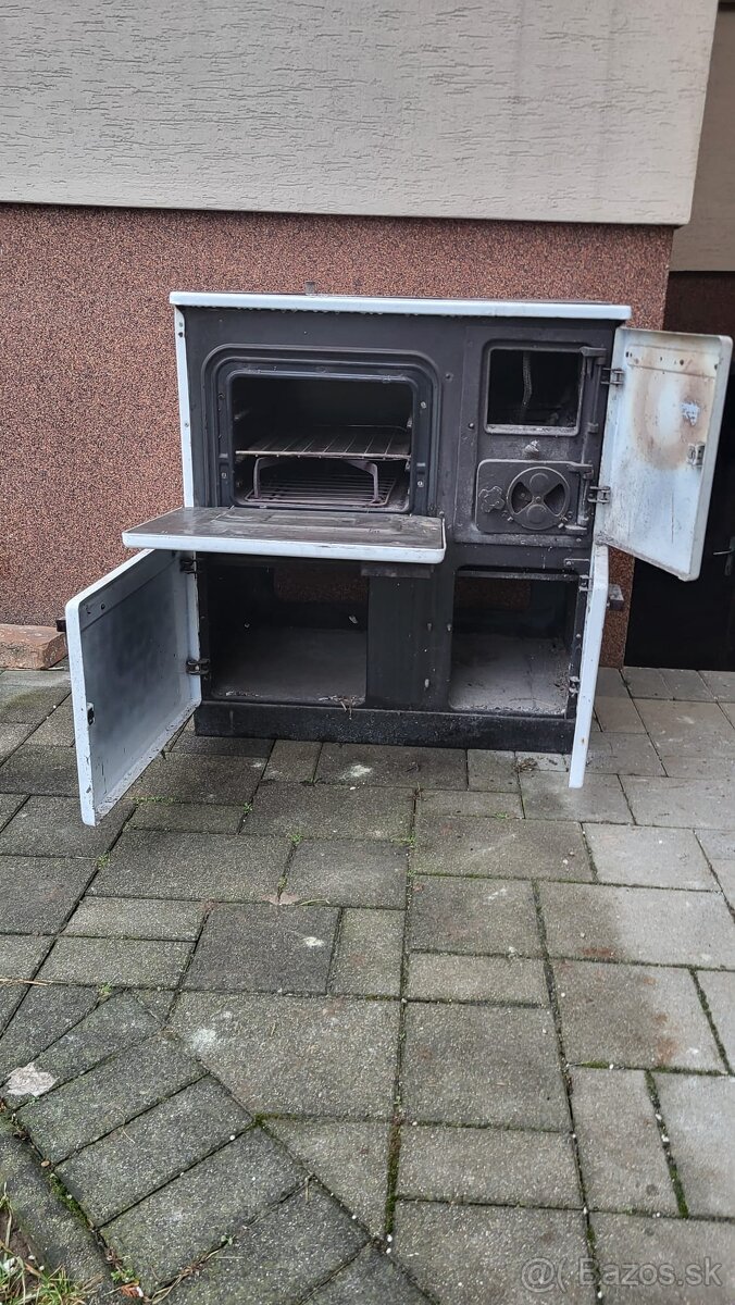 Sporák na drevo - 2