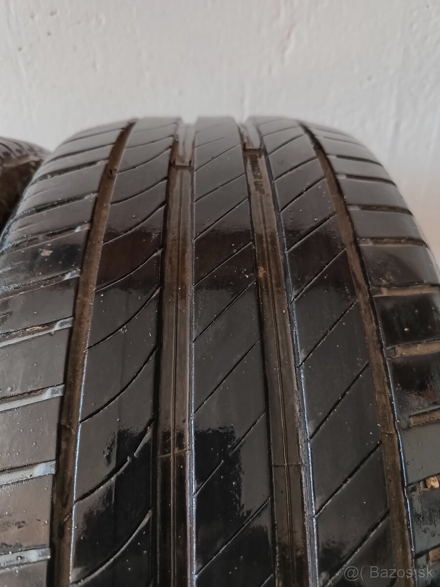 225/45 R17 letne pneumatiky - 2