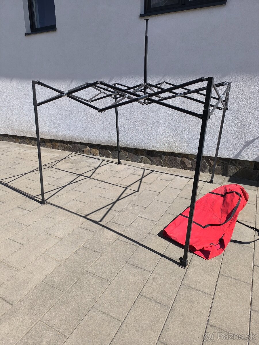 Predam noznicovy stan 2x2m - 2