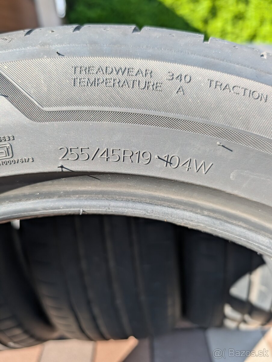 Hankook 255/45/r19 - 2