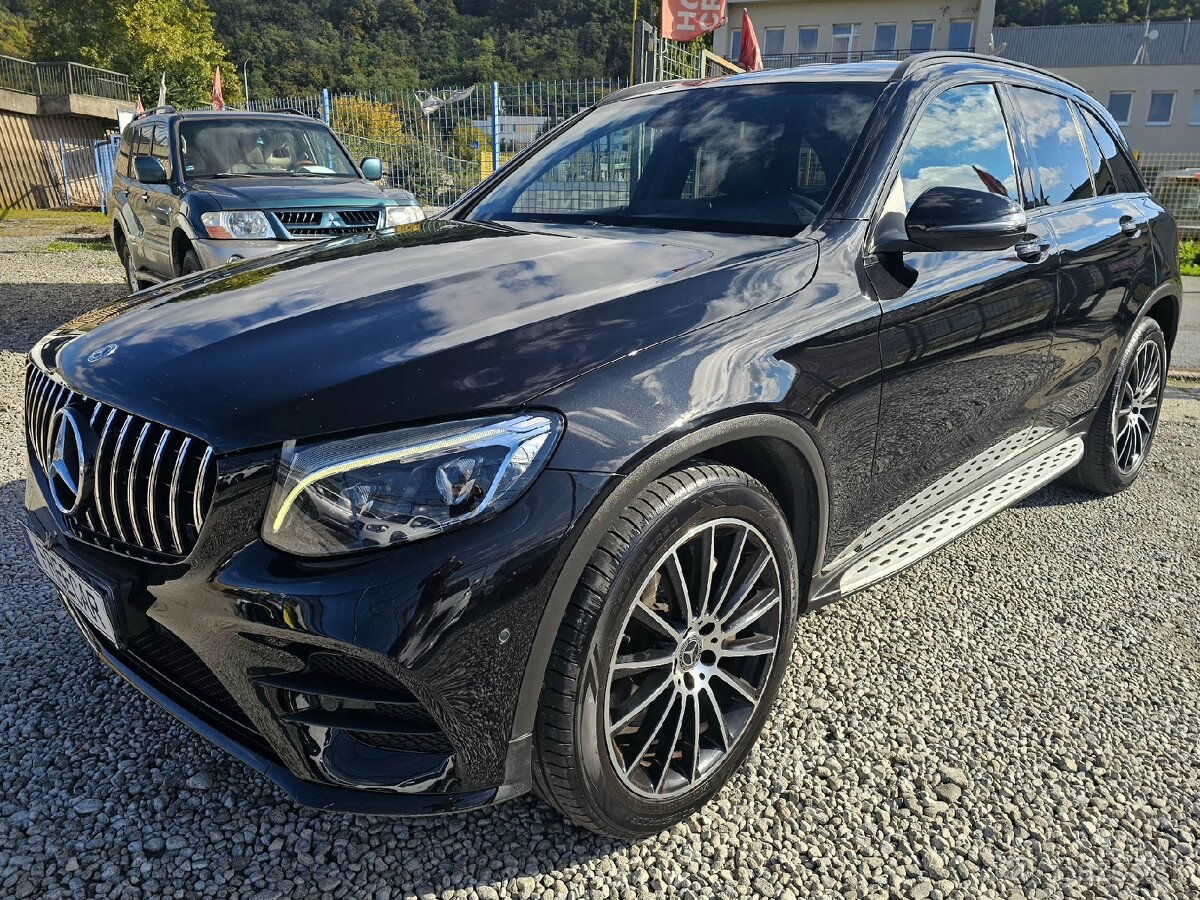 Mercedes GLC 250d 4MATIC A/T AMG line Rezervované - 2