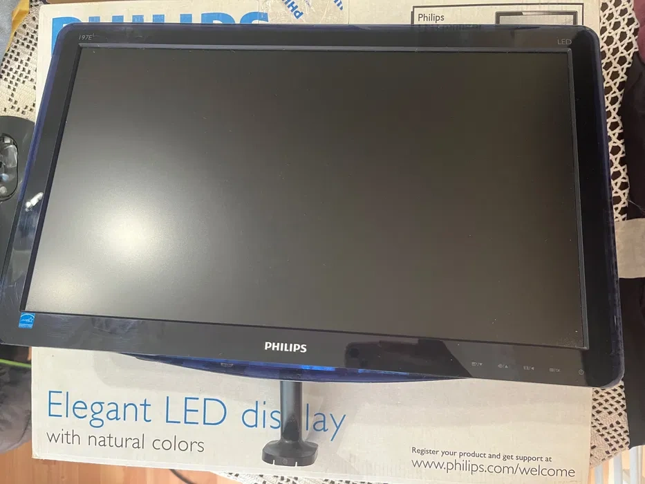 LCD s LED Philips 197E3L - 2