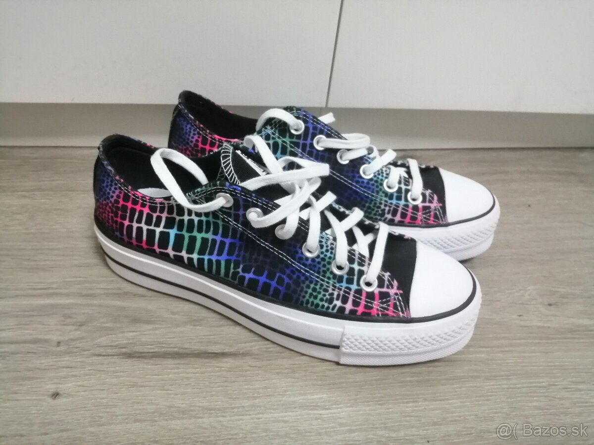 Converse farebné - 2