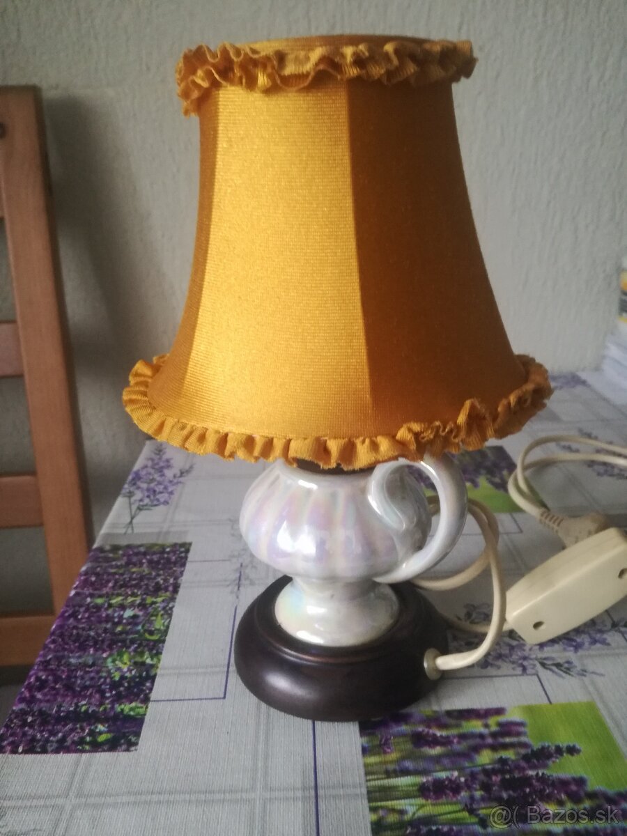 Retro lampa - 2