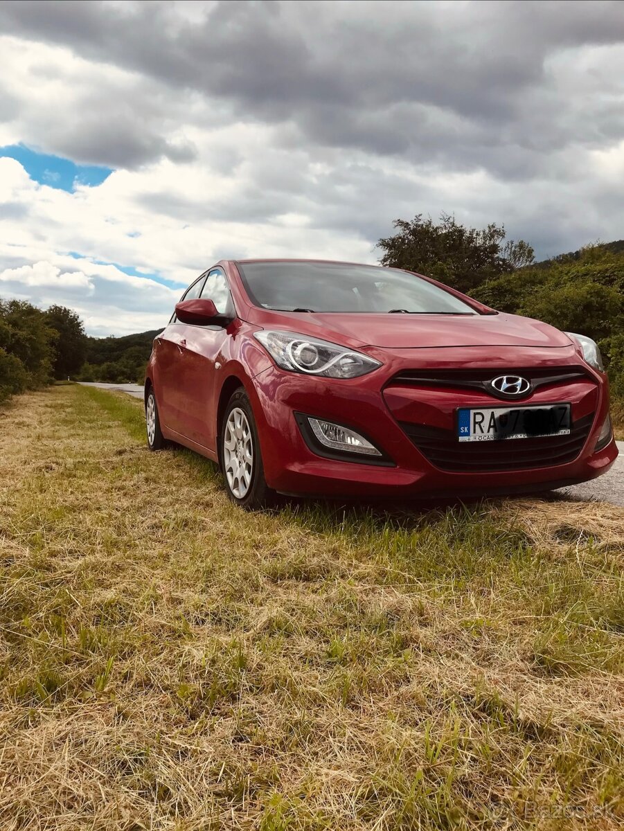 Hyundai i30 r. 2014 - 2