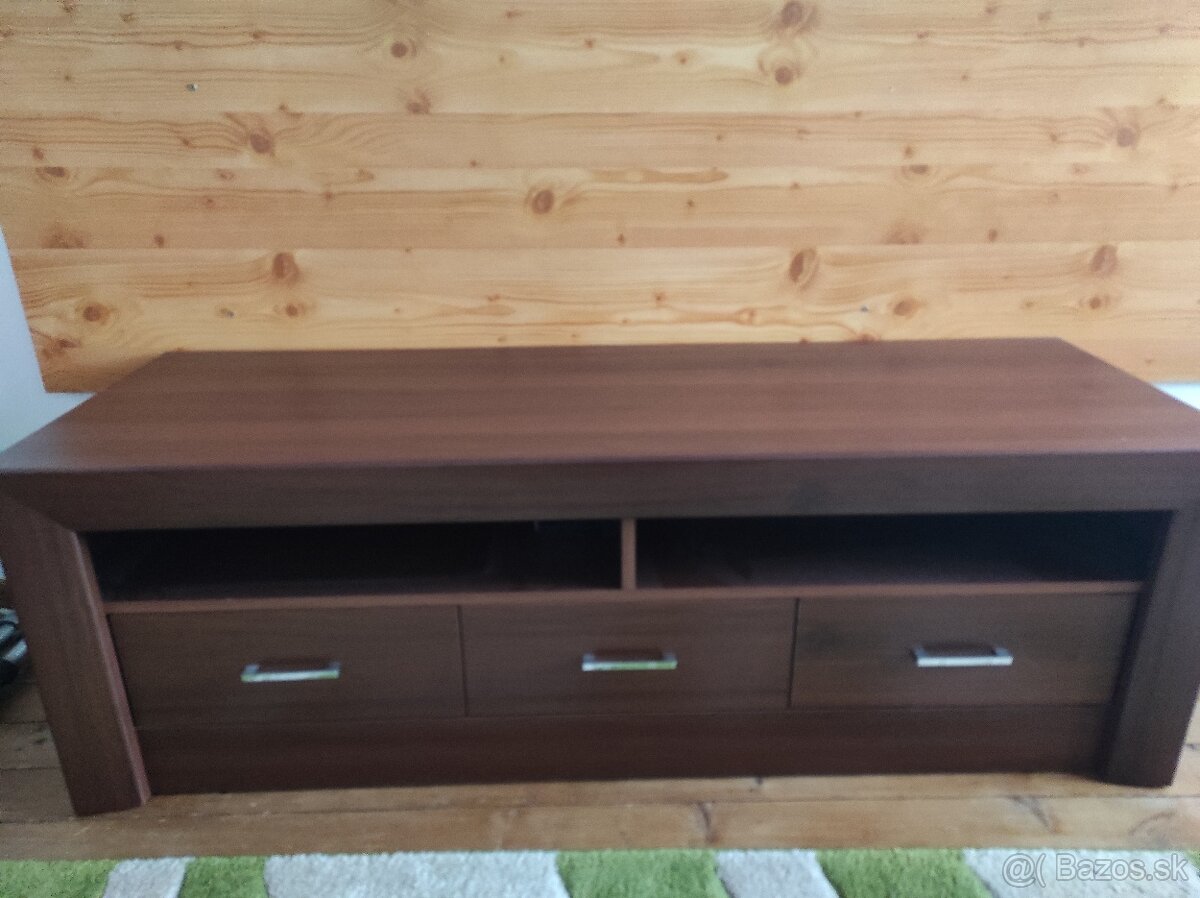 Tv stolík - 2