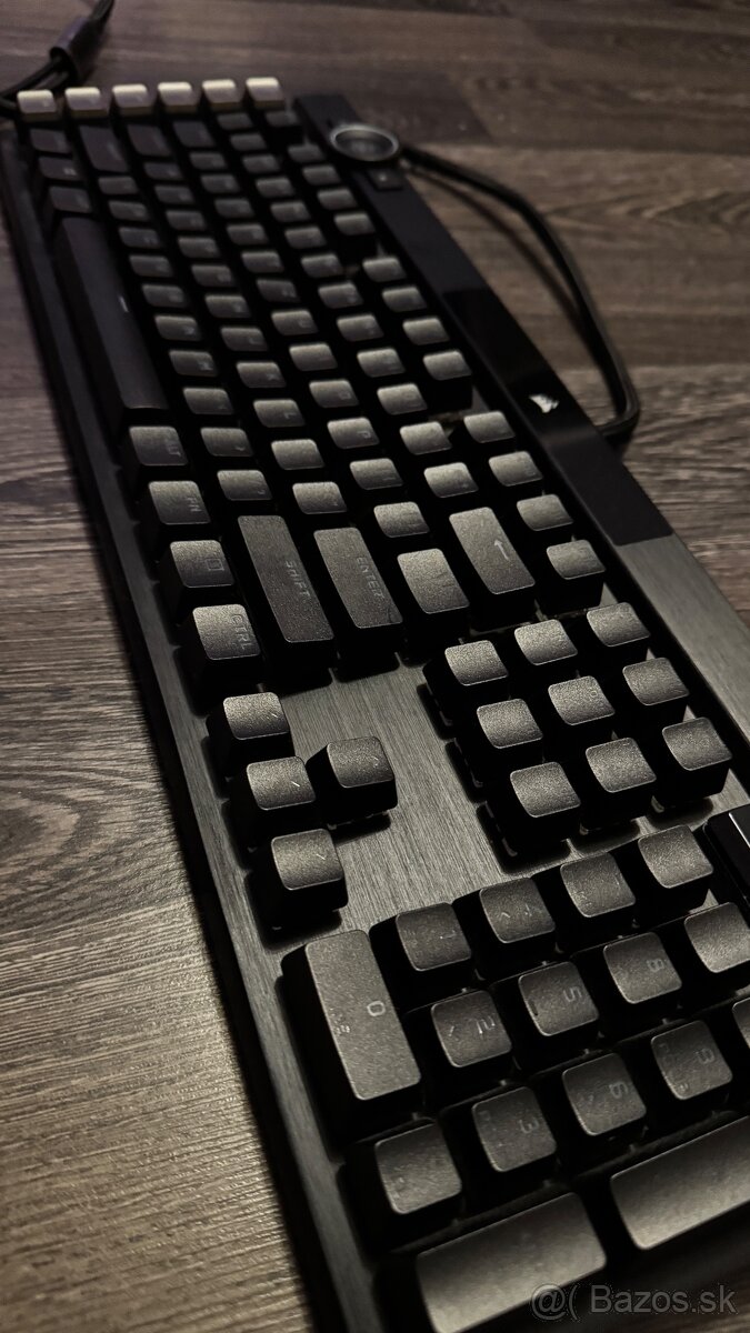 Predám hernú klávesnicu Corsair v perfektnom stave - 2