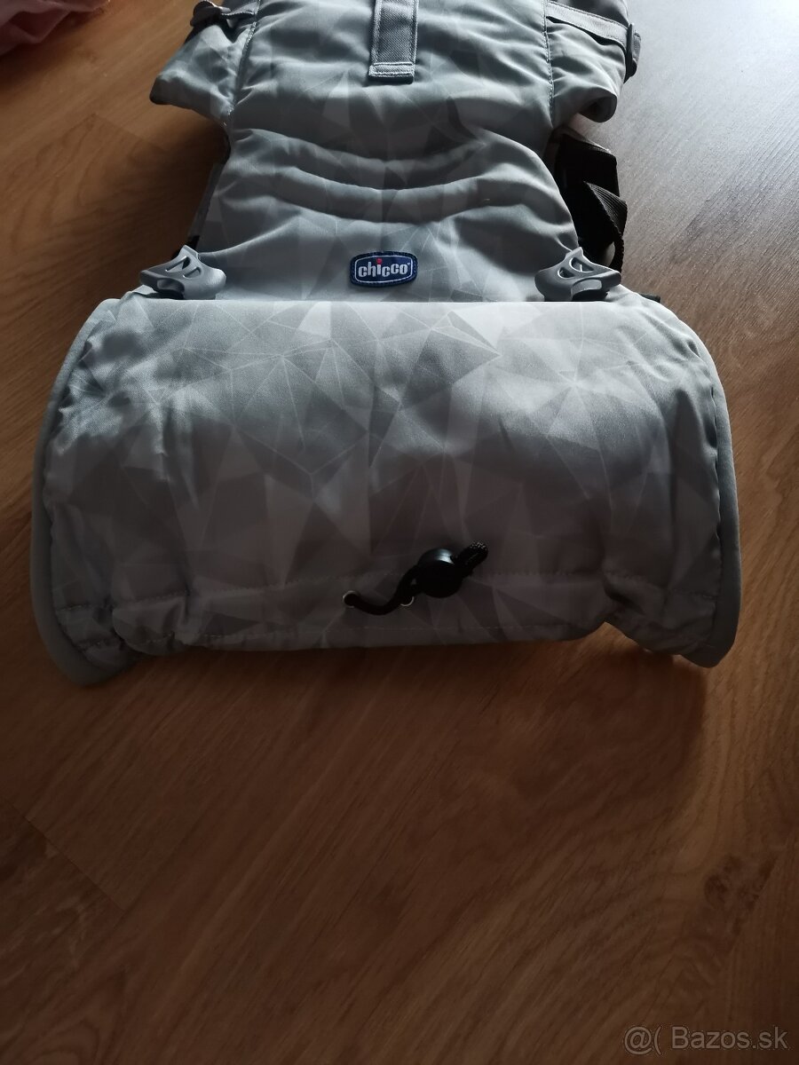 Ergonomický nosič CHICO - 2