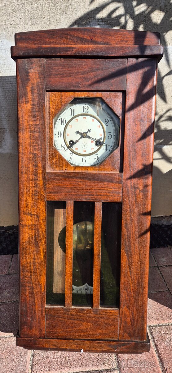 Starožitné kyvadlové hodiny zn. Junghans - 2