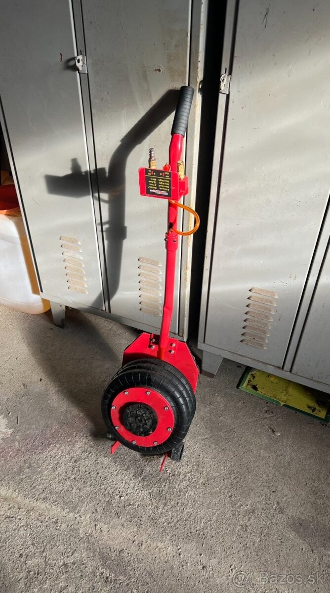 Pneumaticky vankušový zdvihak 4T - 2