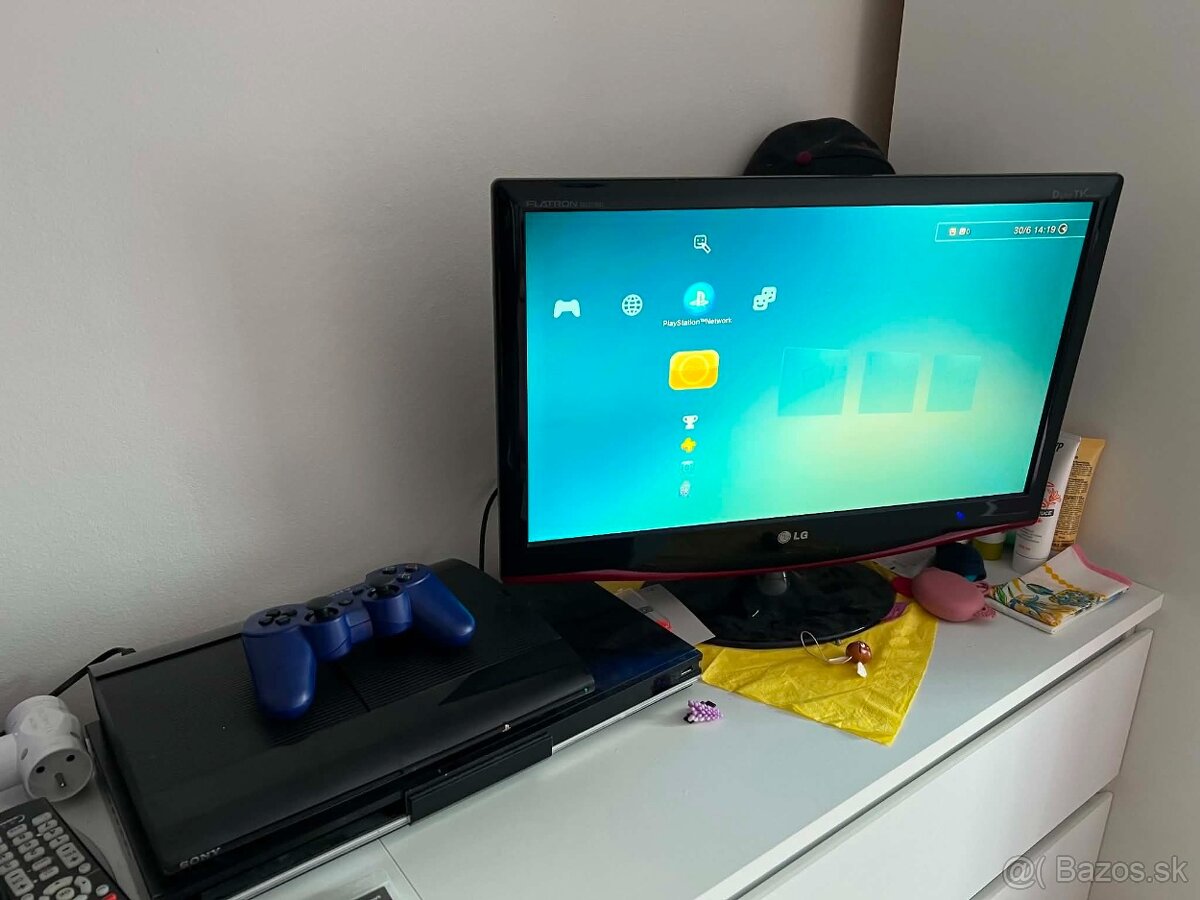 PlayStation 3 Super Slim 320gb (HEN) - 2
