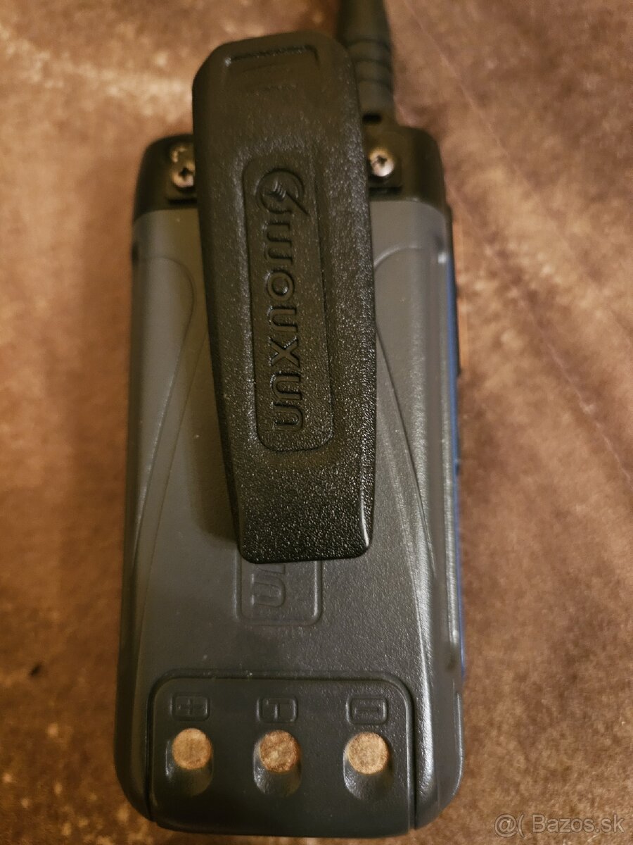 Wouxun kg330 - 2