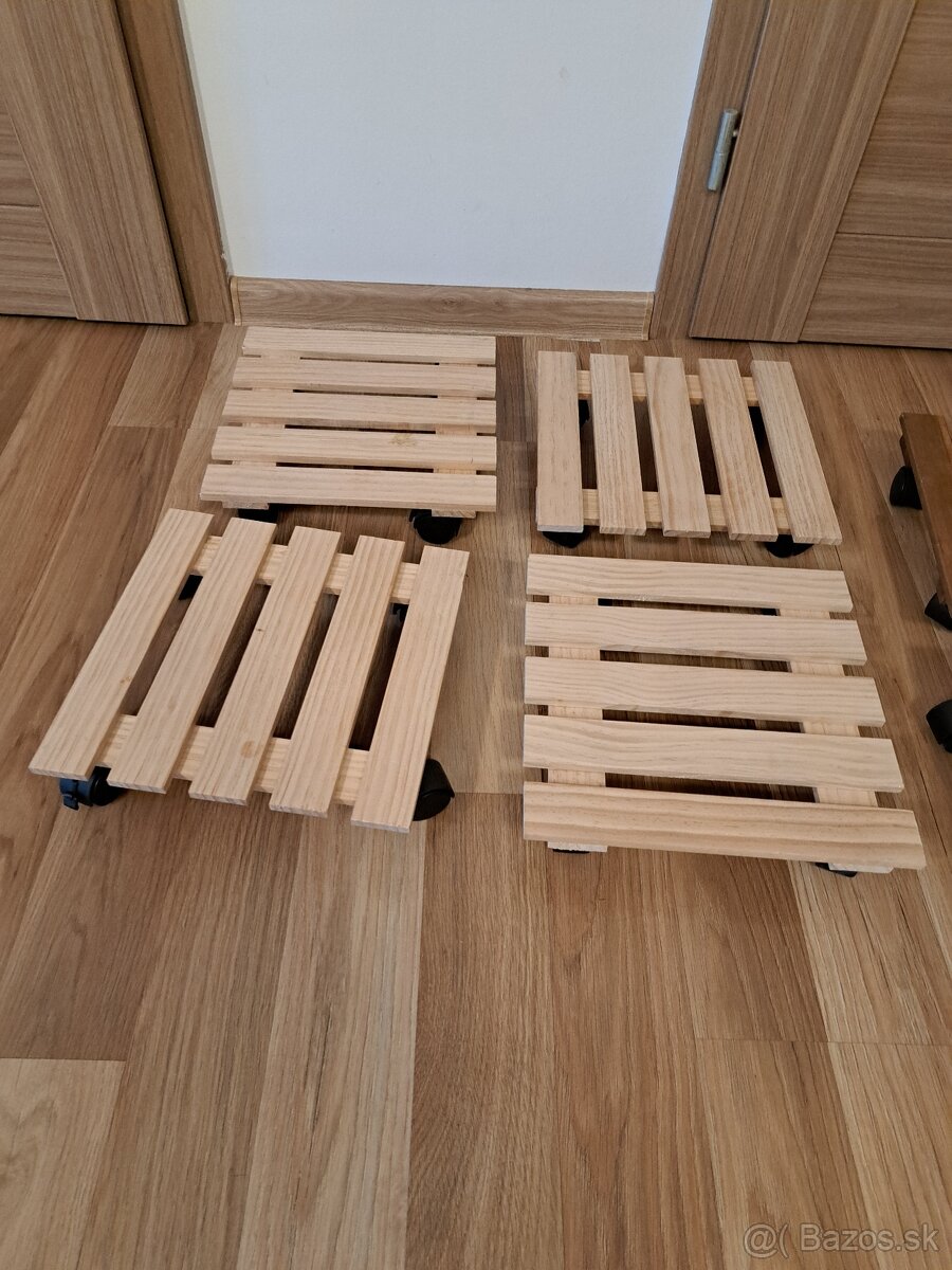 Podstavec pod kvetináč - 2