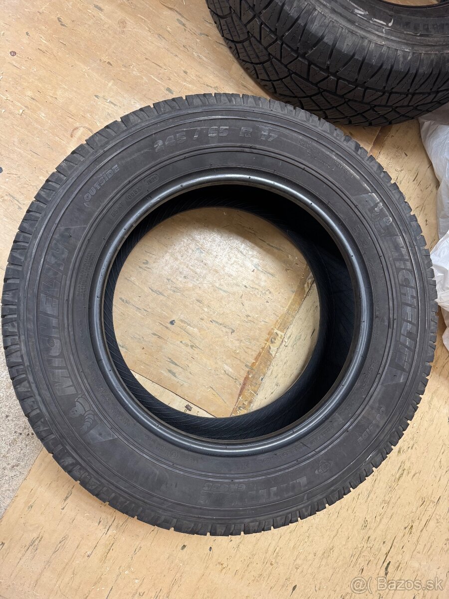 Predám pneu MICHELIN LATITUDE CROSS - 2