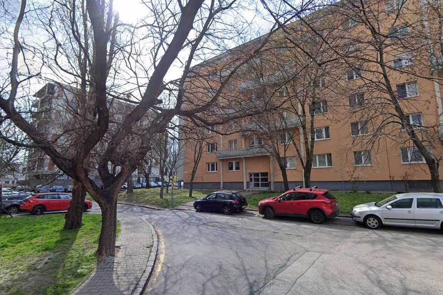 PRENÁJOM – priestranný 2iz byt v BA III – Nové mesto - 2