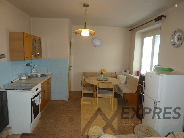 RK EXPRES - REZERVOVANÝ 2 izbový byt v Handlovej. - 2