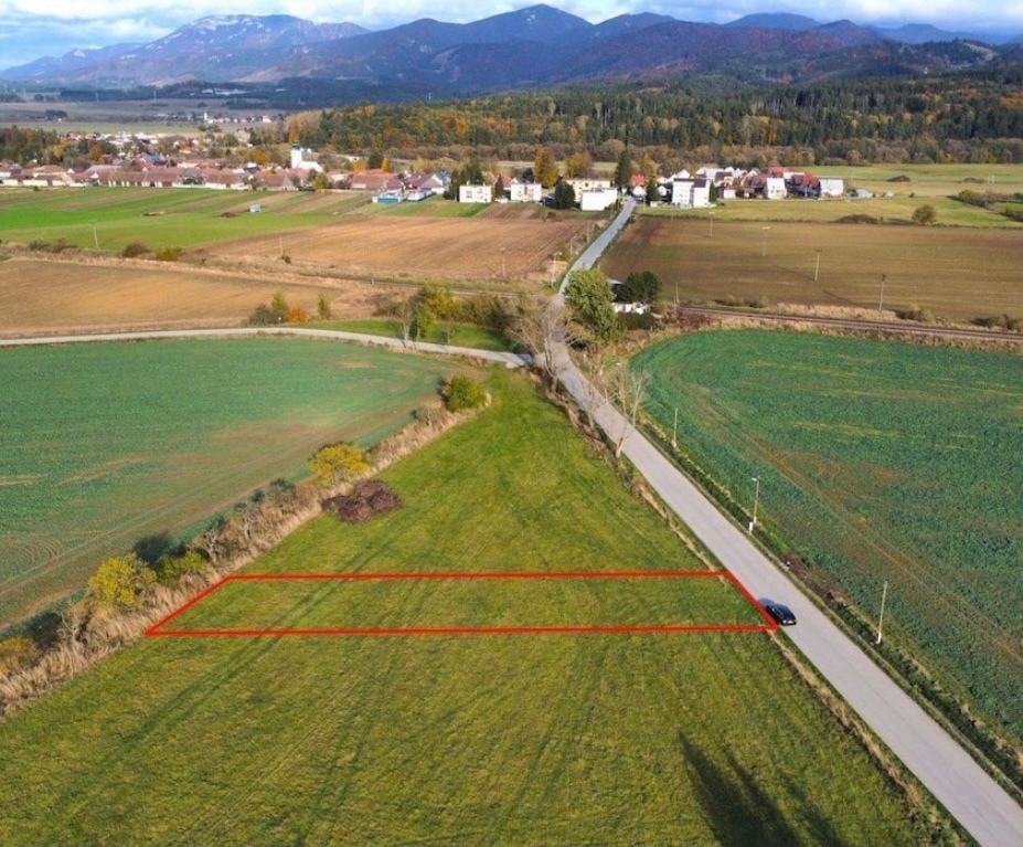 Predaj pozemku alebo prenájom - 2