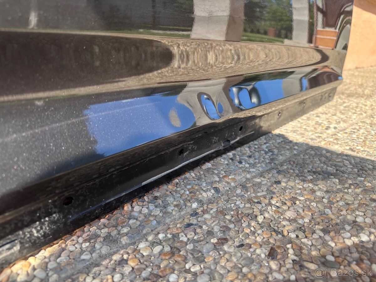 VW Passat B8 - pravé predné dvere - 2