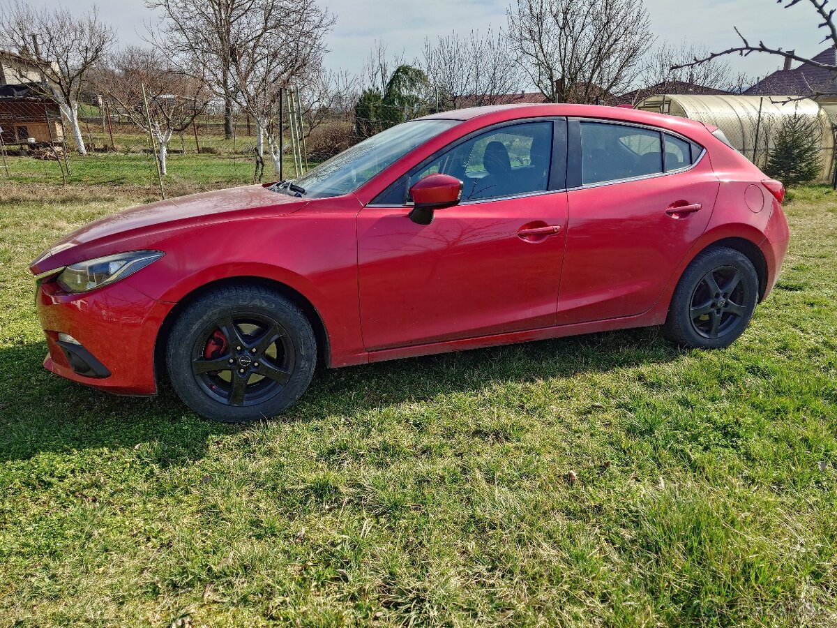 Mazda 3 2.2d skyactiv - 2