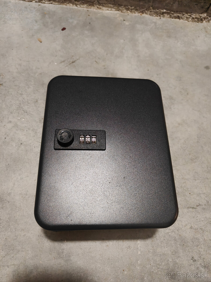 Skrinka na kľúče - 2