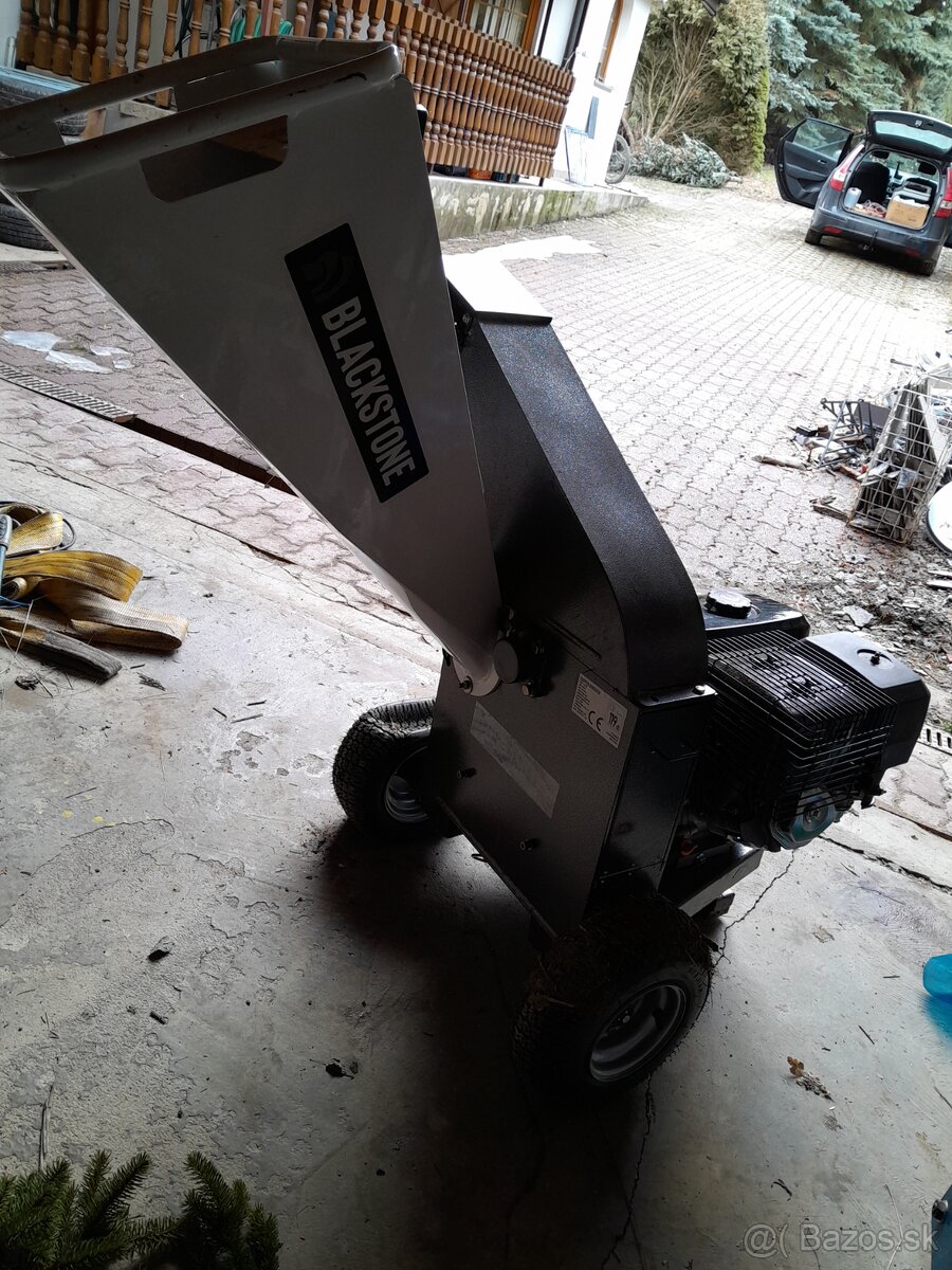 Predám drvič konárov - 2