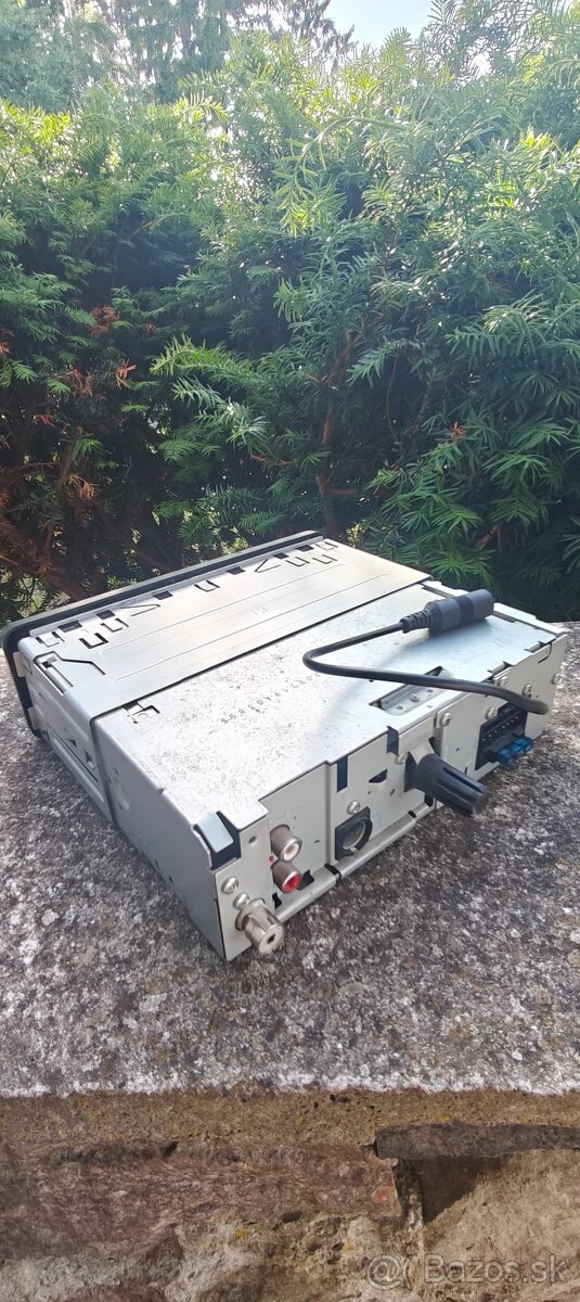 Rádio JVC - 2