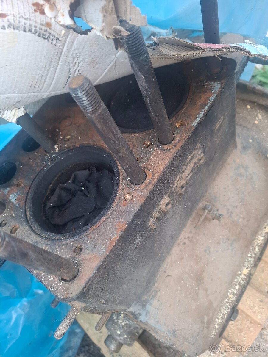 Blok motora zetor 25 - 2