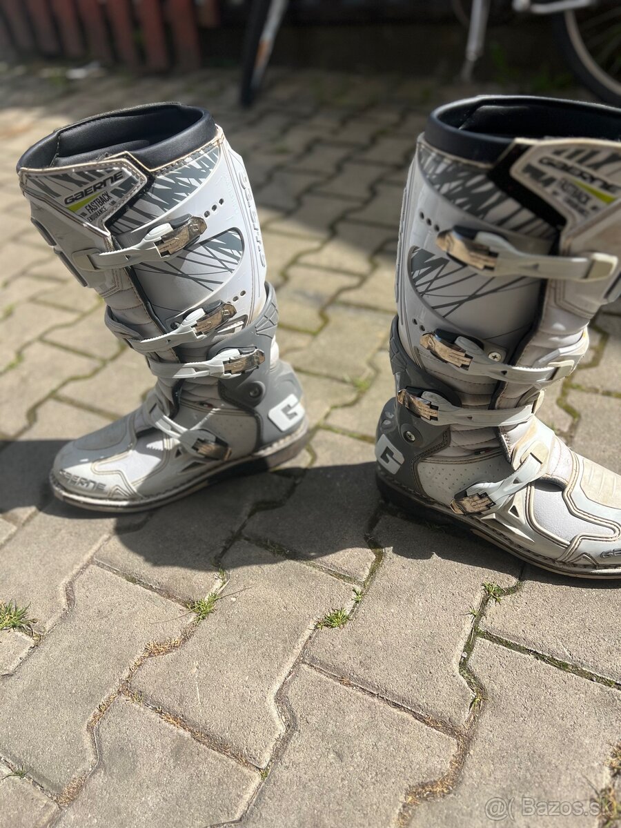 Motocrossove bory Gaerne