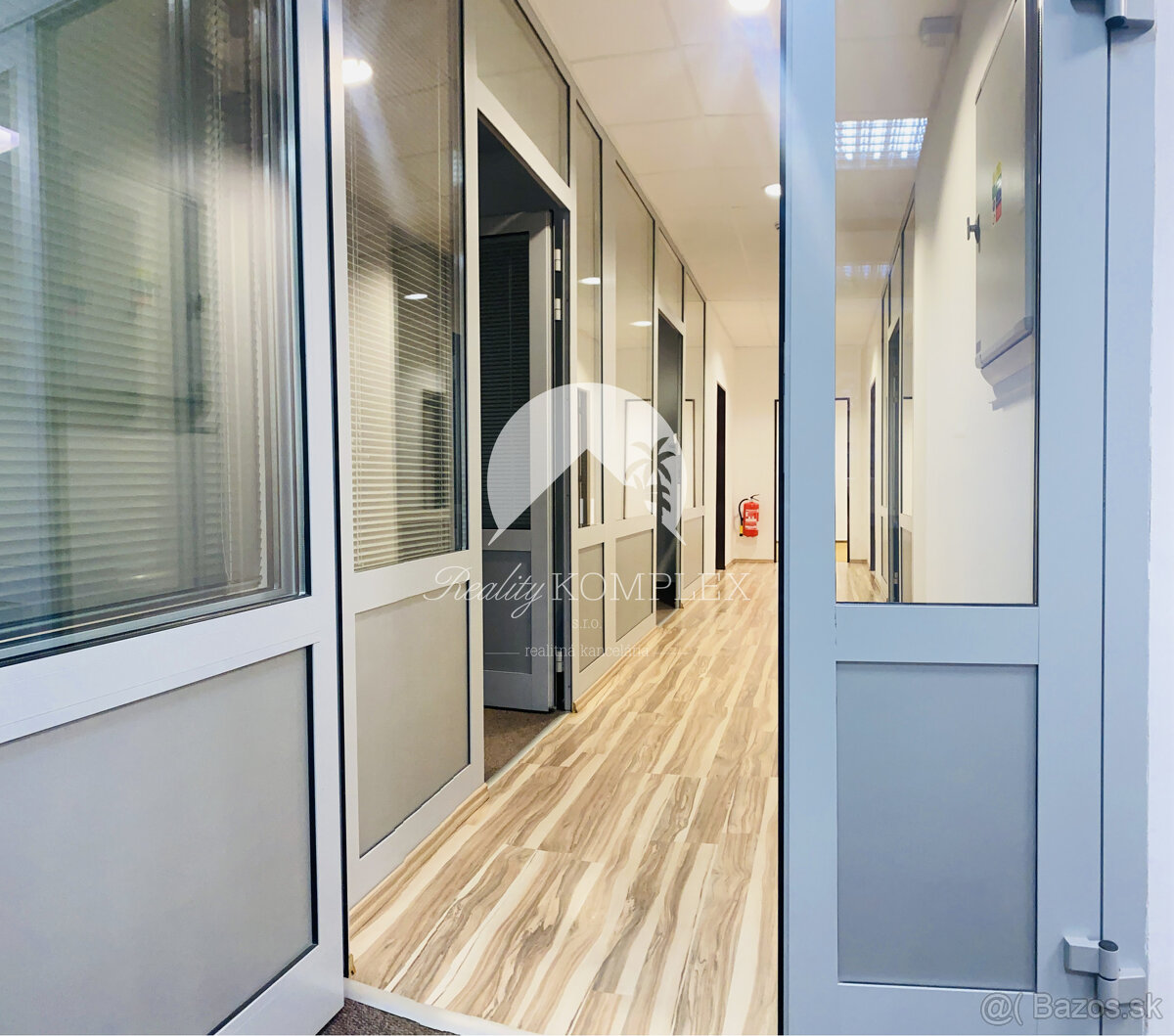 Reality KOMPLEX s.r.o Vám ponúka na prenájom moderné nebyto - 2