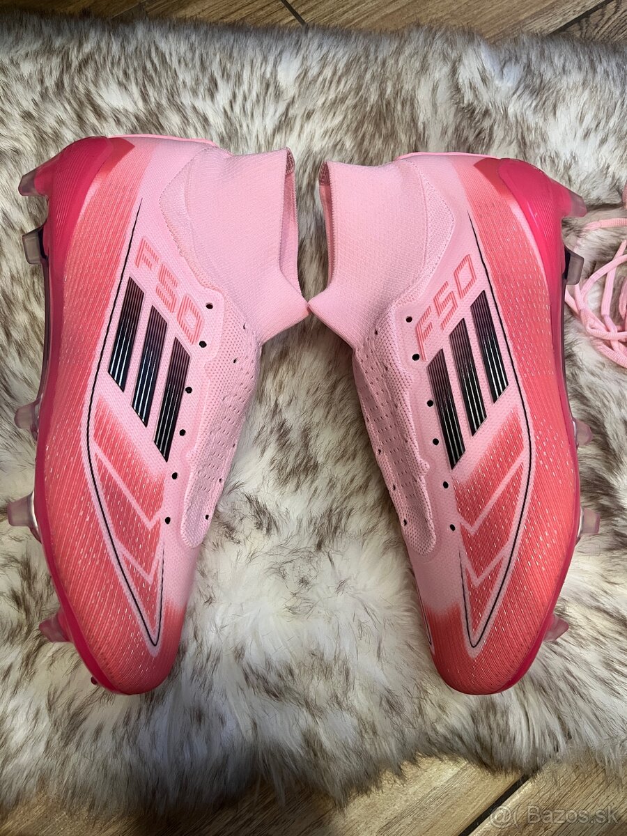 Kopačky Adidas F50 ružové - 2