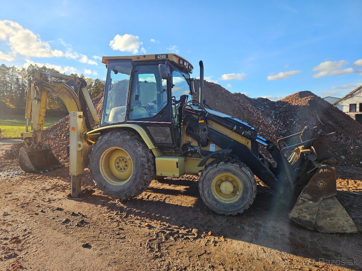Traktorbagr Caterpillar 428D 4X4 + sbíjecí kladivo - 2