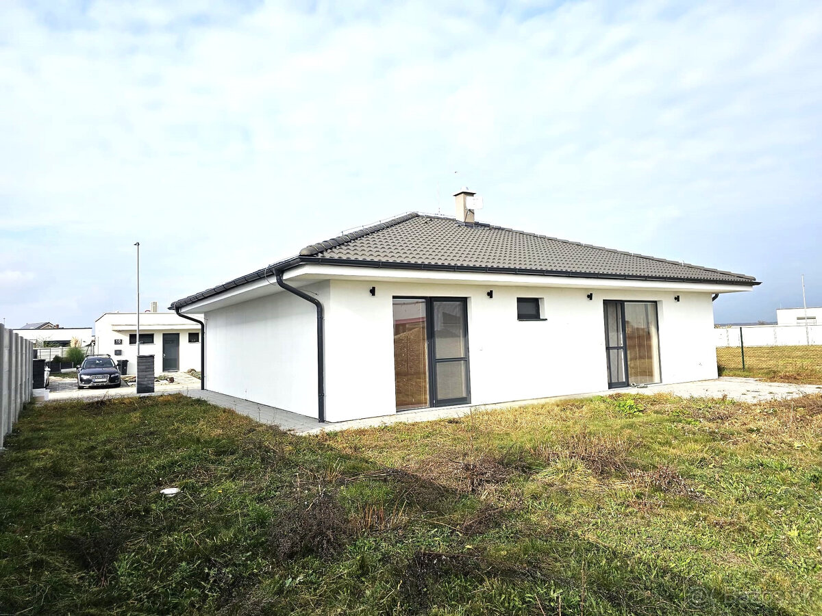 Okr. SENEC - Hrubá Borša Green Resort - NA PREDAJ kompletne - 2