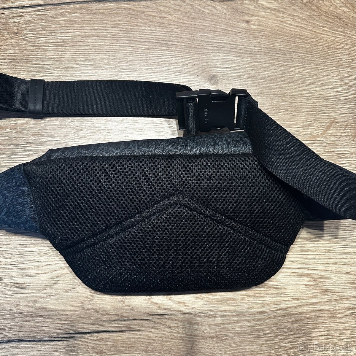 Calvin Klein ľadvinka – čierna, originál - 2