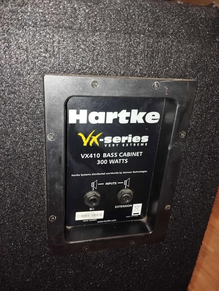Hartke VX 410 Basový reprobox - 2