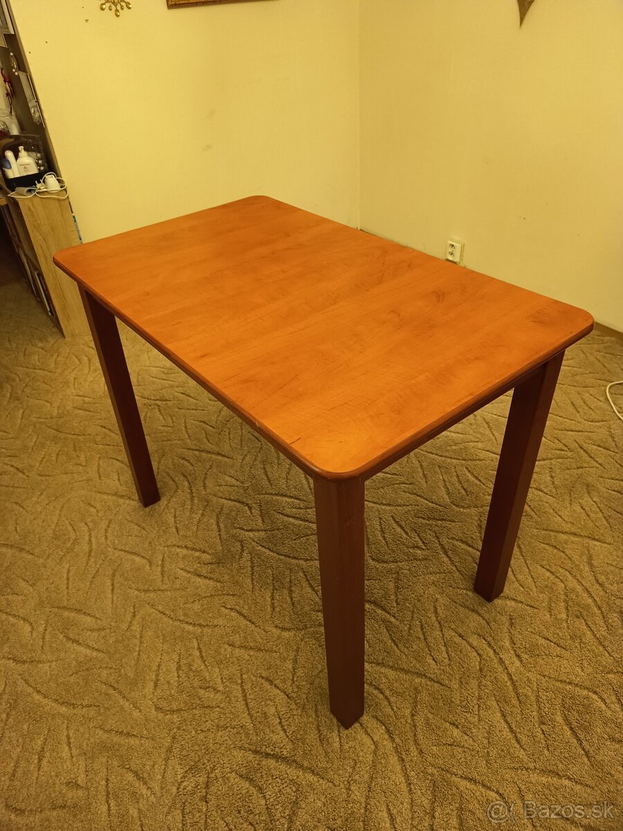 jedálenský stôl - 2