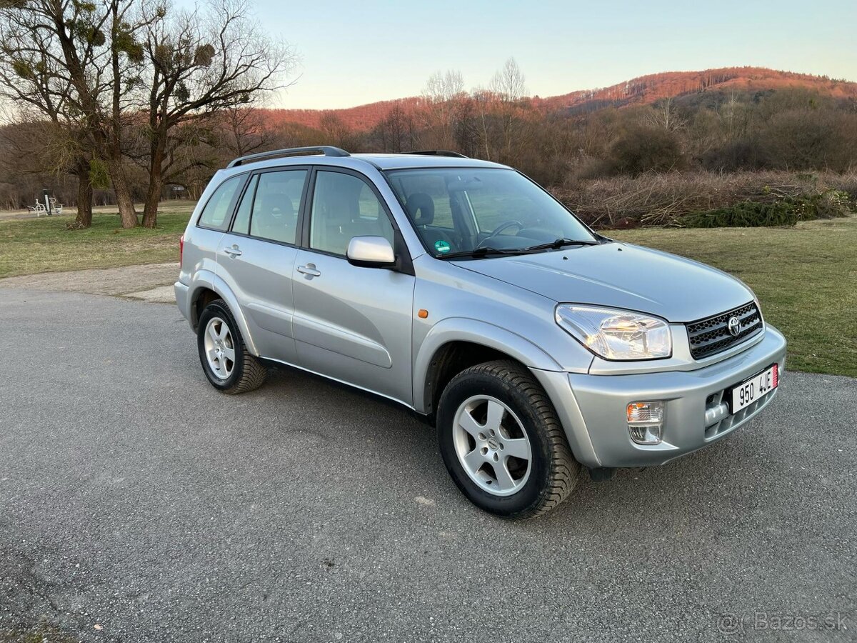 Toyota Rav 4 2.0 Special 4x4 - 2
