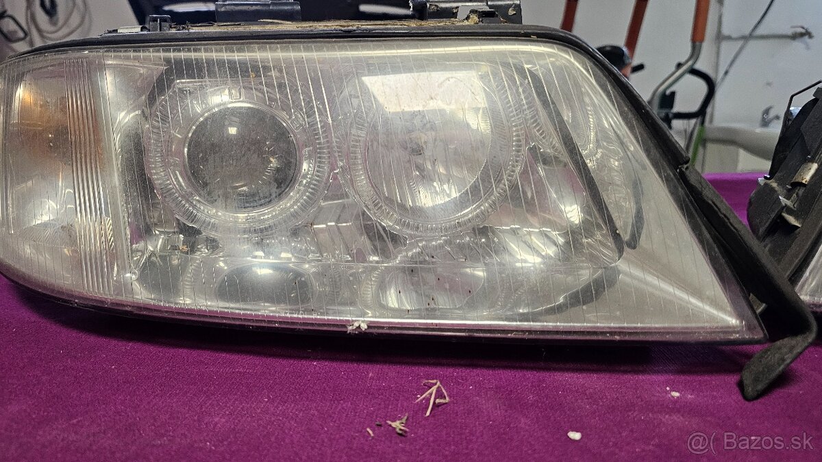 A6 c5 svetlá xenóny - 2