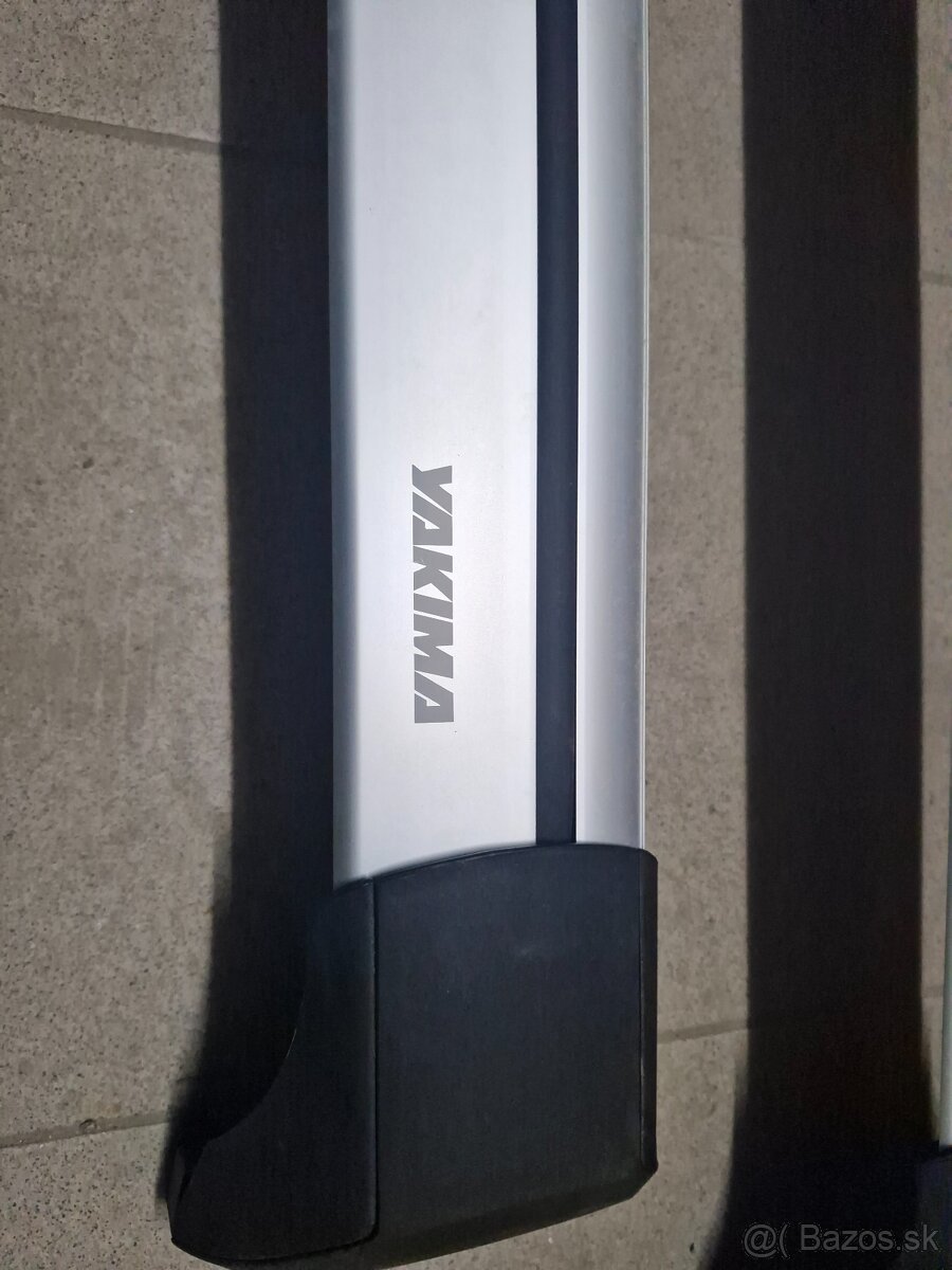 Strešný nosič Yakima Lexus NX350h - 2