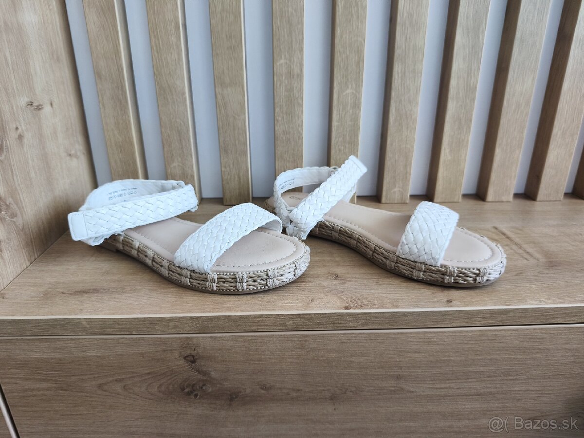 Dámske sandále, biele - 2