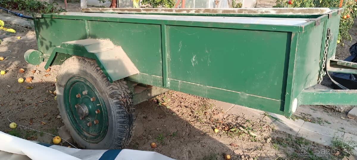 Príslušenstvo za traktor. - 2