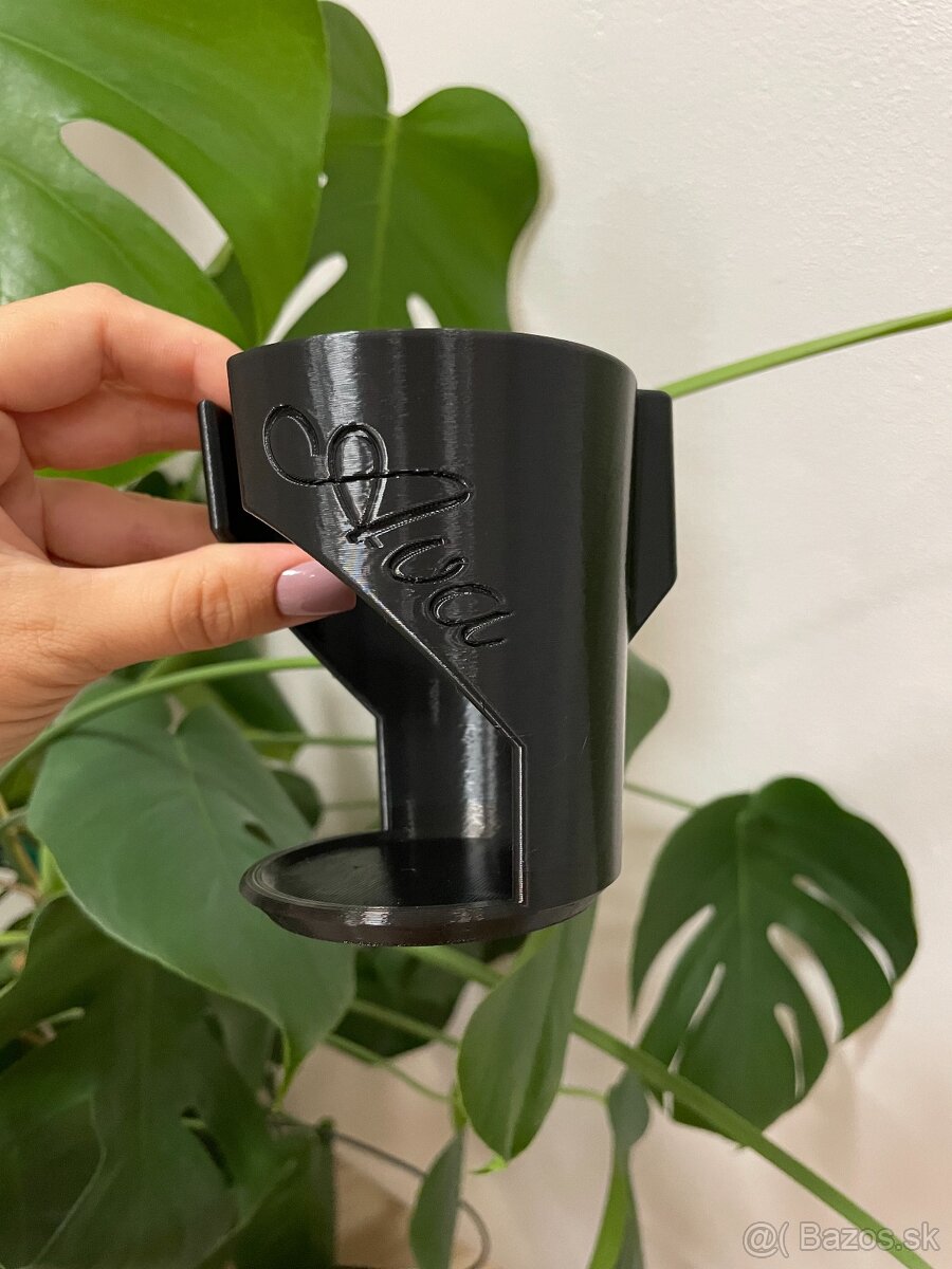 Držiak na nápoje s menom - 2