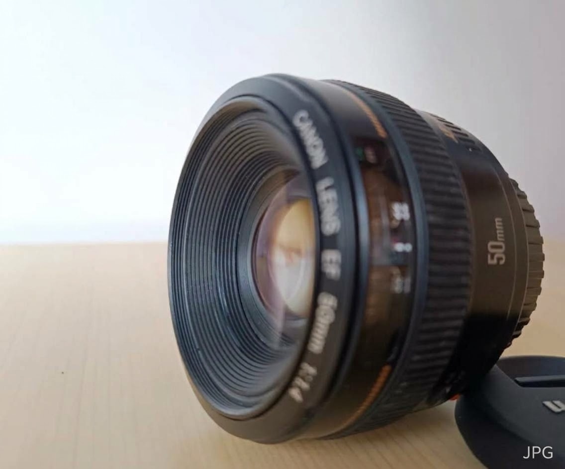 Canon EF 50mm f/1.4 USM - 2