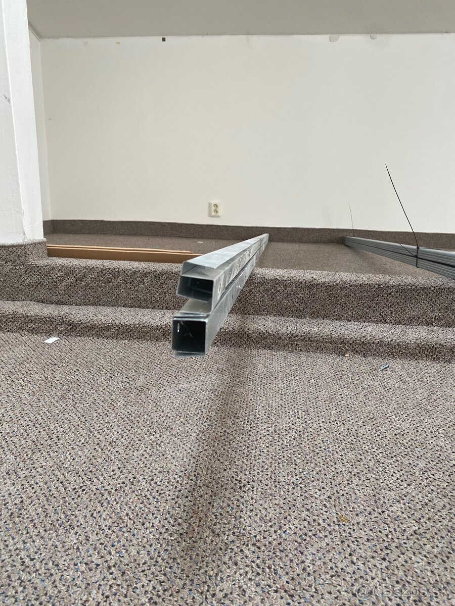 Predám profily na montáž sadrokartonu - 2