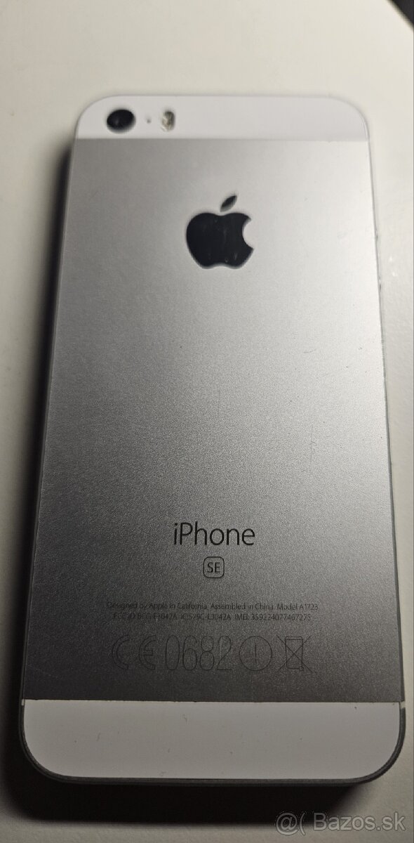 Predám APPLE iPhone SE 32 GB - 2